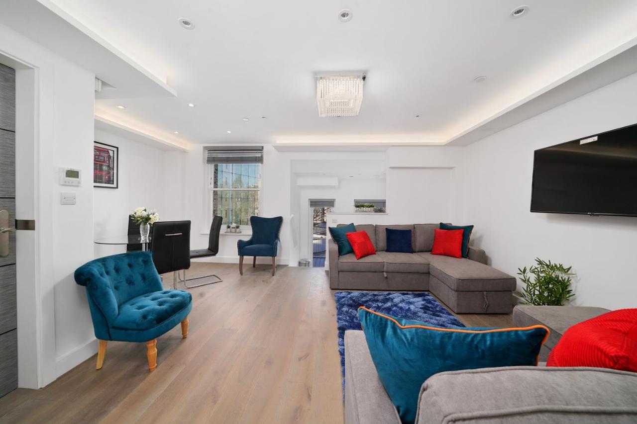 City Prime Apartments Londres Extérieur photo A living room in a serviced apartment in London
